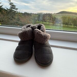 Cozy Gray Suede Boots